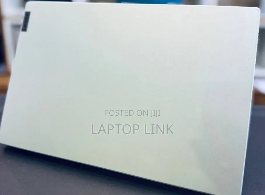 New Laptop Lenovo Ideapad 3 12GB Intel Core i7 SSD 512GB
