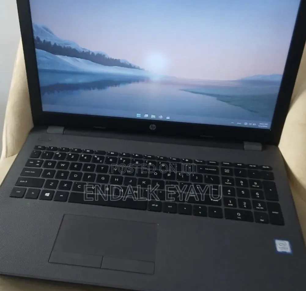 New Laptop HP 8GB Intel Core i3 HDD 1T