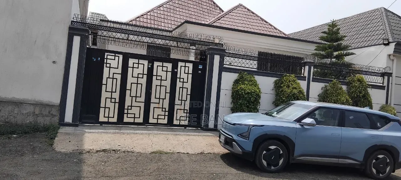 Furnished 7bdrm Villa in Residential Mixed, Oromia-Finfinne for sale