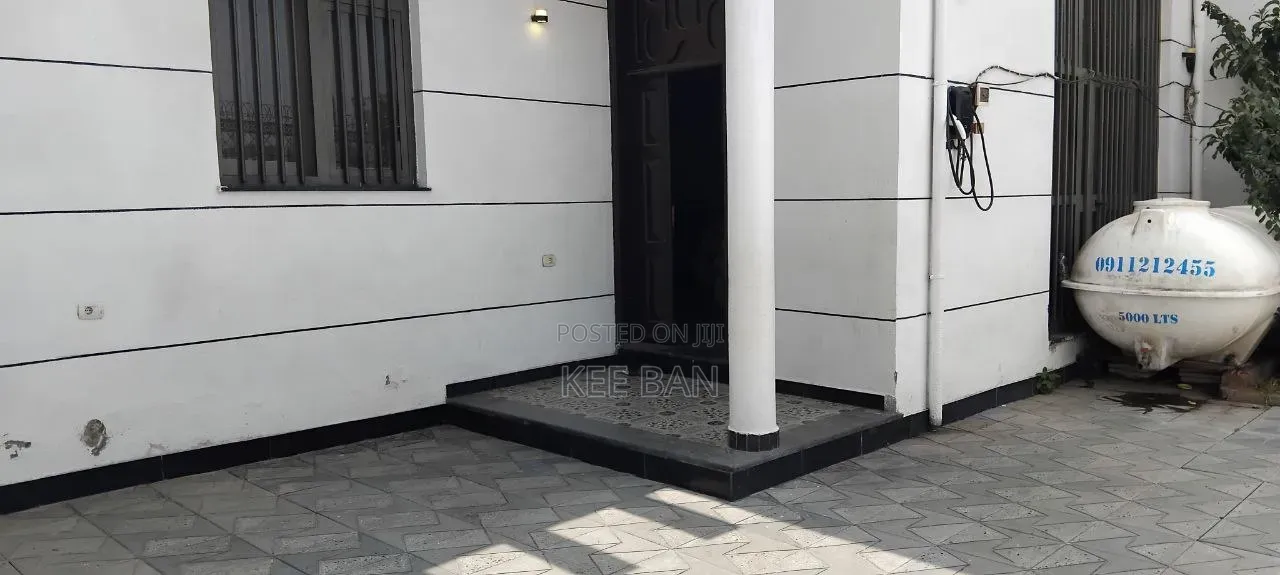 Furnished 7bdrm Villa in Residential Mixed, Oromia-Finfinne for sale
