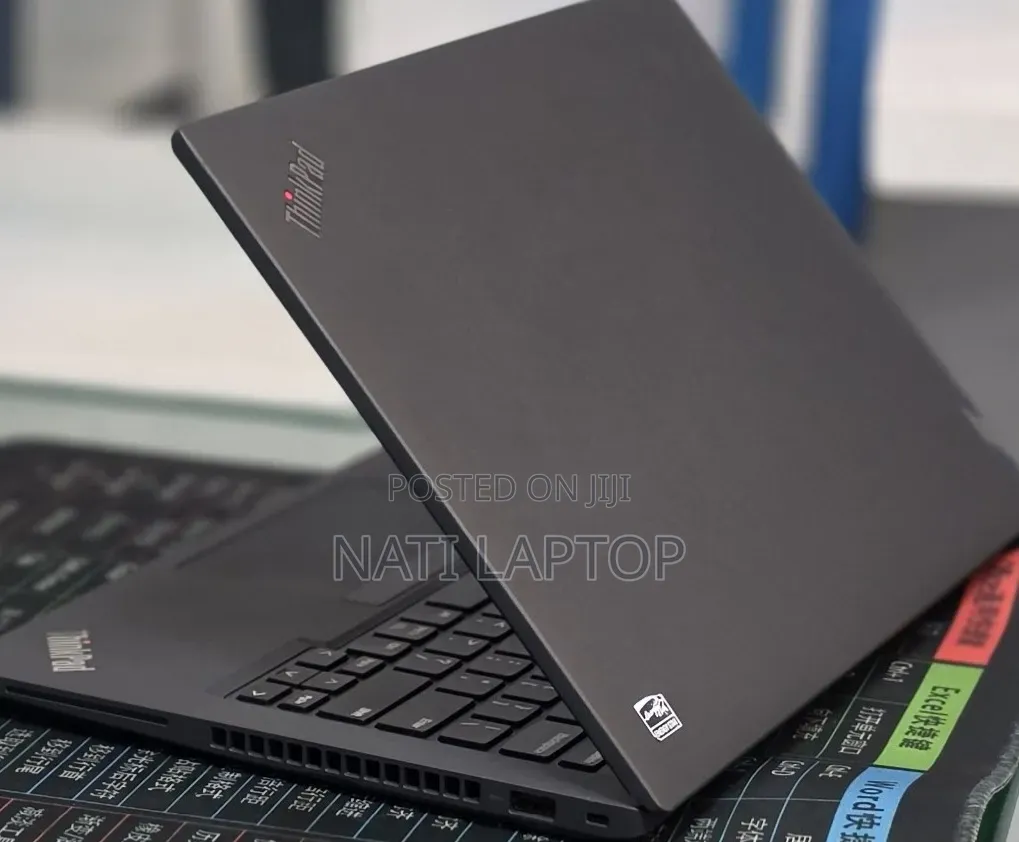 New Laptop Lenovo ThinkPad T14s G4 16GB Intel Core i7 SSD 512GB