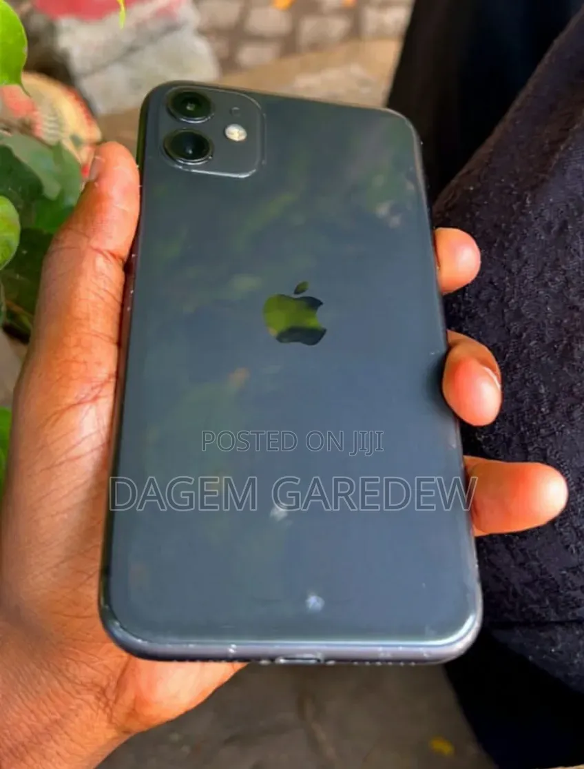 Apple iPhone 11 64 GB