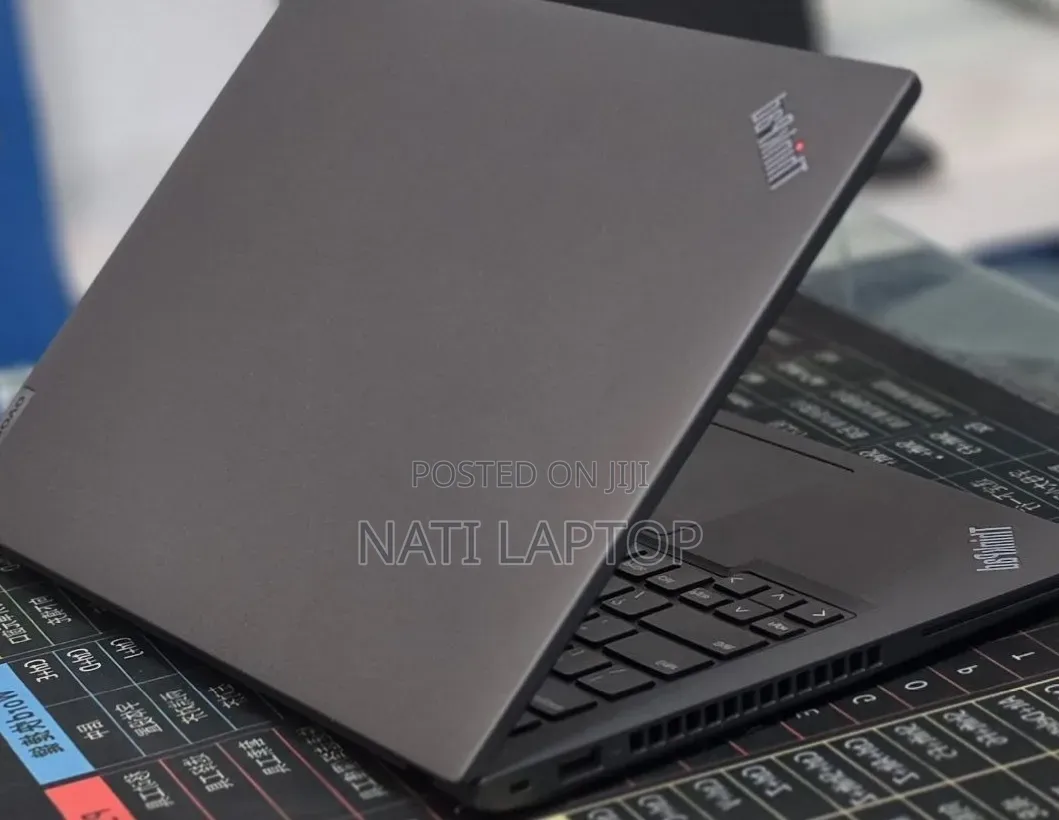 New Laptop Lenovo ThinkPad T14 16GB Intel Core i7 SSD 512GB
