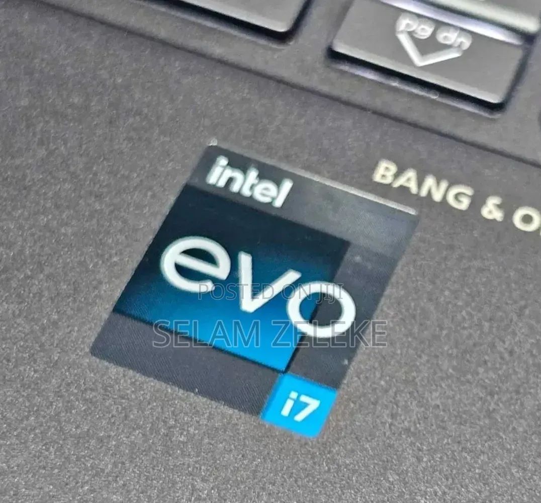 New Laptop HP 16GB Intel Core i7 SSD 1T