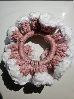 Handmade Keychain and Scrunchie From ENKUSERA