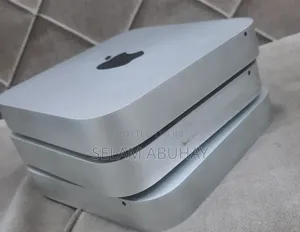 New Laptop Apple MacBook 2012 8GB Intel Core i5 SSD 1T