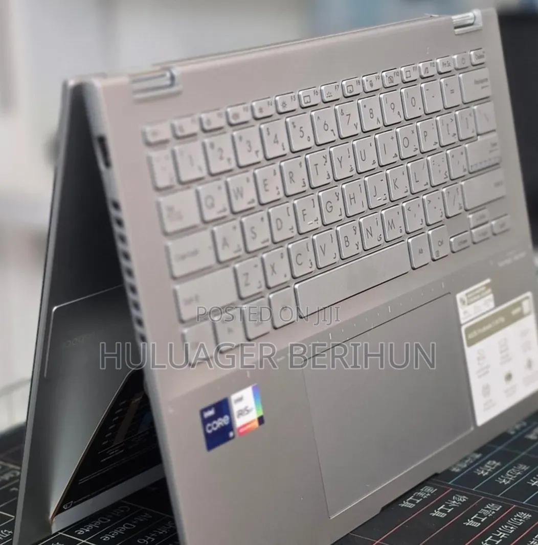 New Laptop Asus VivoBook 15 X505BA 16GB Intel Core i9 SSD 1T