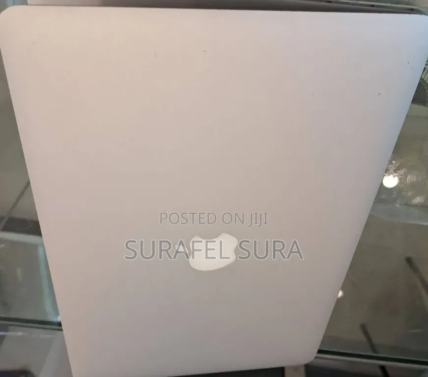 New Laptop Apple MacBook Air 2017 8GB Intel Core i5 SSD 128GB