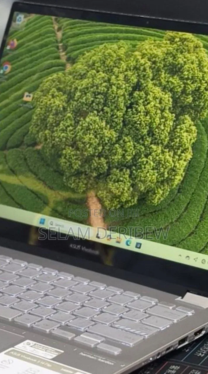 New Laptop Asus VivoBook 15 X505BA 16GB Intel Core i9 SSD 1T