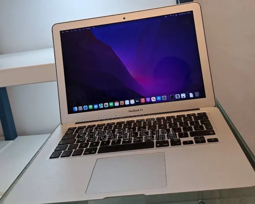 New Laptop Apple MacBook Air 2017 8GB Intel Core i5 SSD 128GB