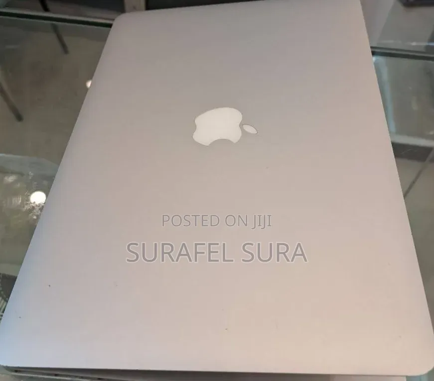 New Laptop Apple MacBook Air 2017 8GB Intel Core i5 SSD 128GB
