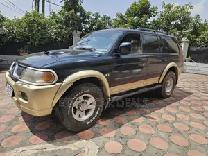 Mitsubishi Pajero 2008 Blue
