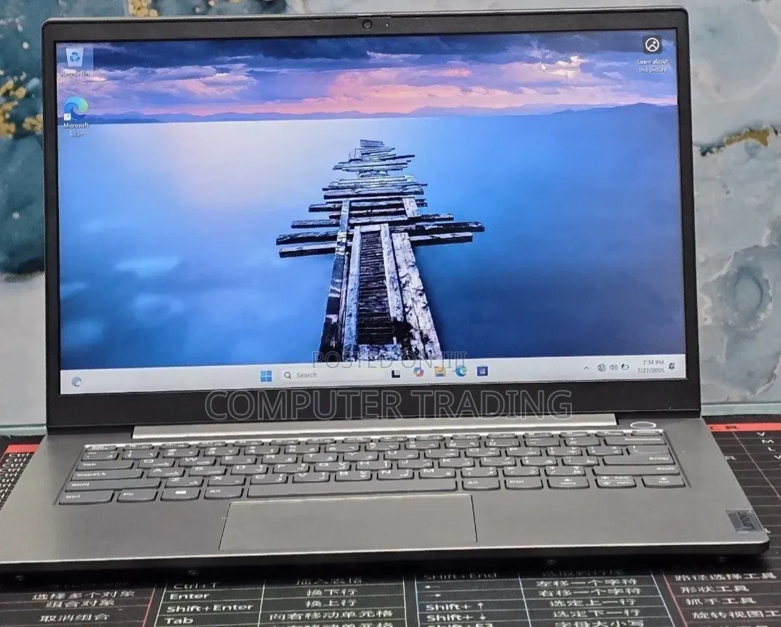 New Laptop Lenovo ThinkBook 14 G8 IAL 8GB Intel Core i5 SSD 512GB