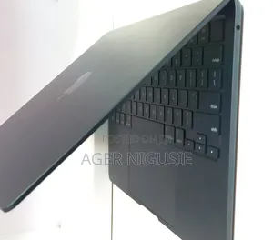 New Laptop Apple MacBook Air 2022 M2 8GB Intel Core i7 SSD 512GB