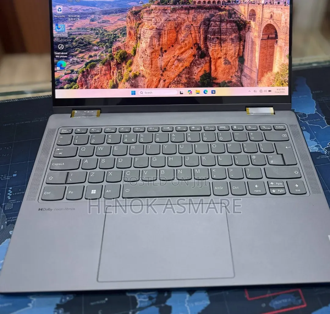 New Laptop Lenovo Yoga 2 16GB AMD Ryzen 7 SSD 512GB
