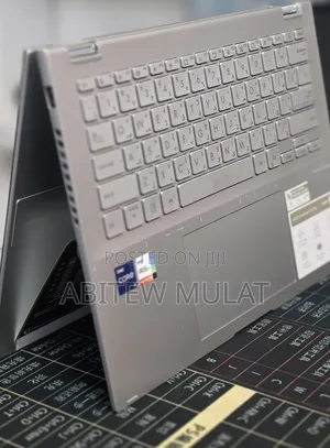 New Laptop Asus VivoBook 15 X505BA 16GB Intel Core i9 SSD 1T
