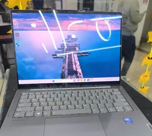New Laptop Lenovo 32GB Intel Core Ultra 7 SSD 512GB