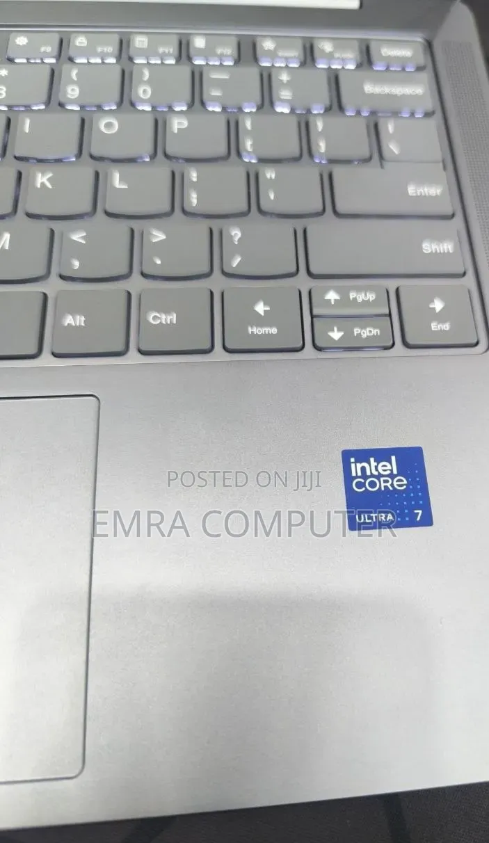 New Laptop Lenovo 32GB Intel Core Ultra 7 SSD 512GB