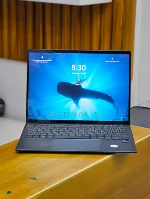 New Laptop HP Elite Dragonfly G3 16GB Intel Core i7 SSD 512GB