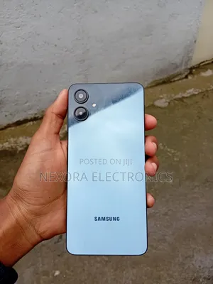 Samsung Galaxy A06 64 GB Gray