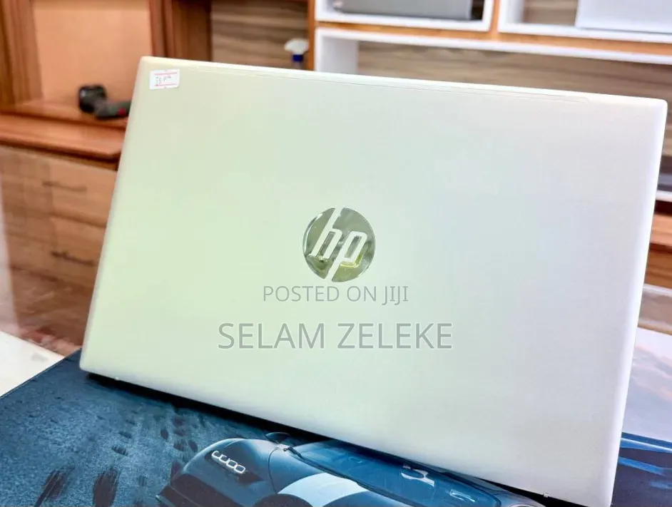 New Laptop HP Pavilion 13 16GB Intel Core i5 SSD 512GB