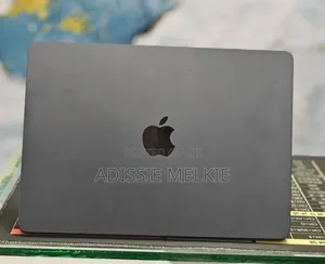 New Laptop Apple MacBook Air 2022 M2 16GB Apple M2 SSD 512GB