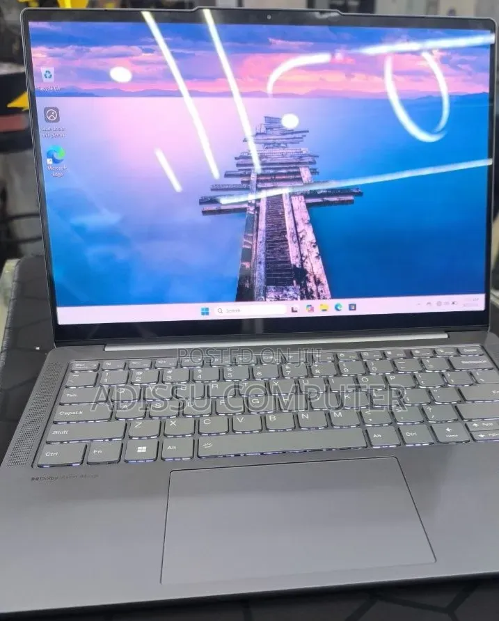 New Laptop Lenovo 32GB Intel Core Ultra 7 SSD 512GB
