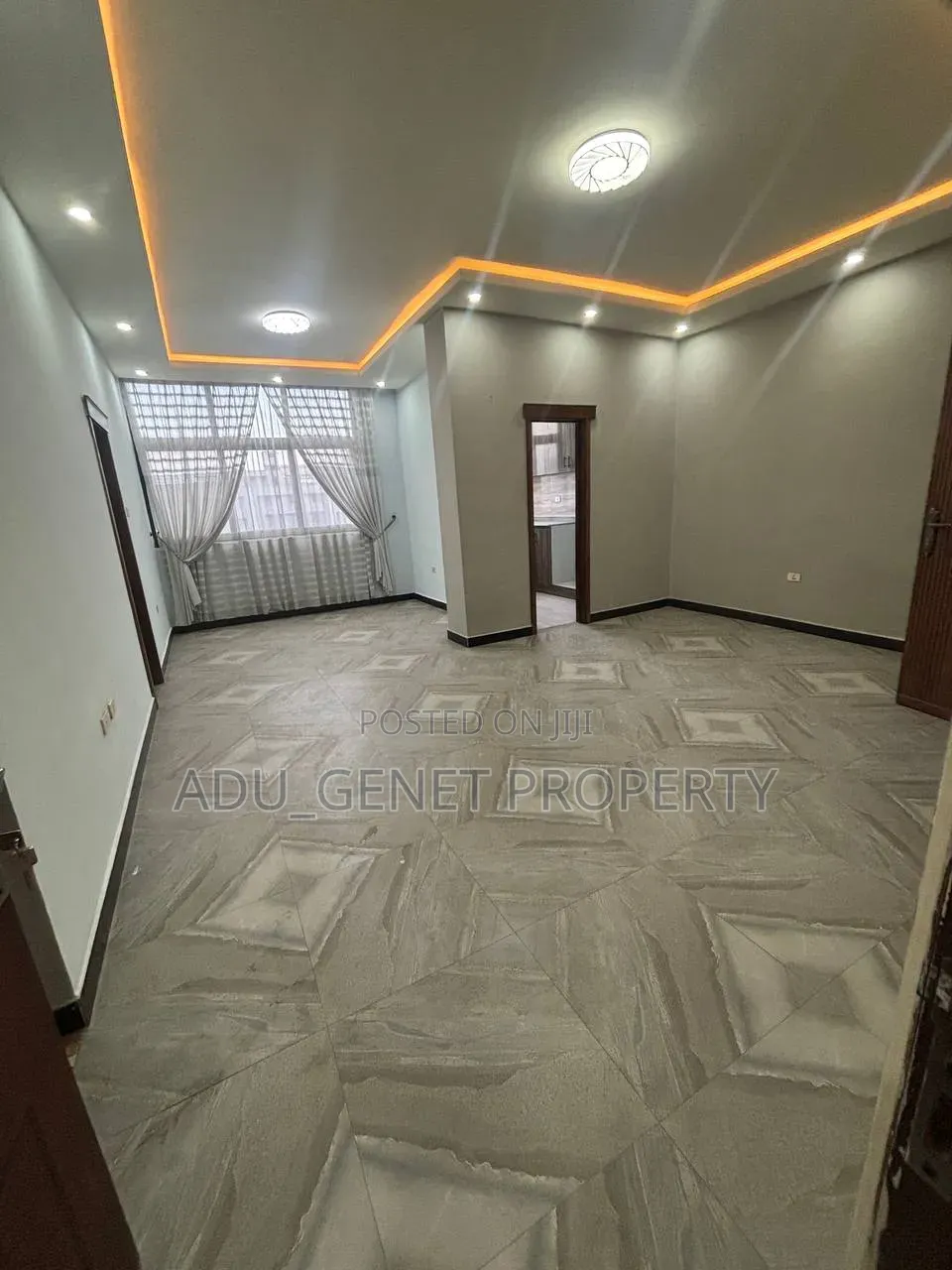 Furnished 3bdrm Apartment in Around 72, Bole for sale