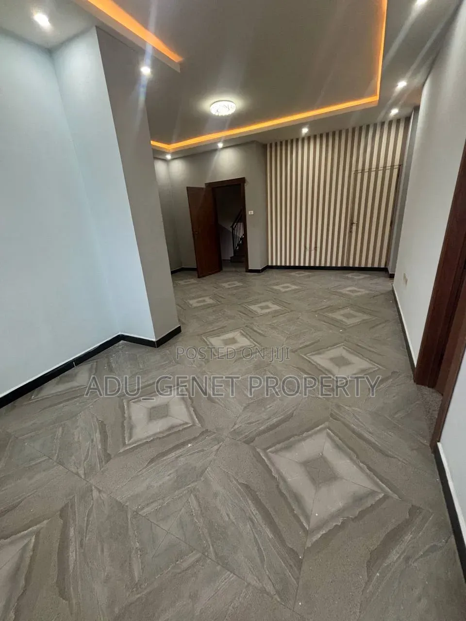Furnished 3bdrm Apartment in Around 72, Bole for sale
