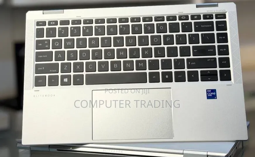 New Laptop HP EliteBook 1040 G8 32GB Intel Core i7 SSD 512GB