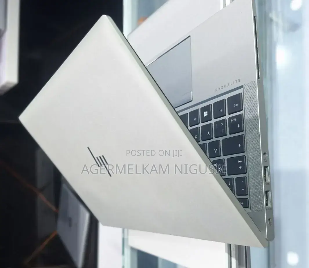 New Laptop HP EliteBook 840 G7 8GB Intel Core i7 SSD 512GB