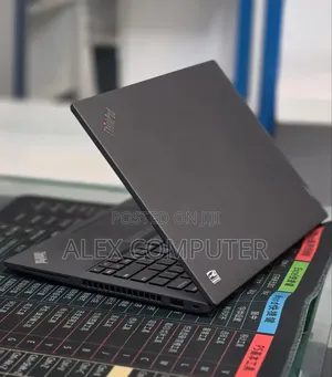 New Laptop Lenovo ThinkPad T14 G4 16GB Intel Core i7 SSD 512GB