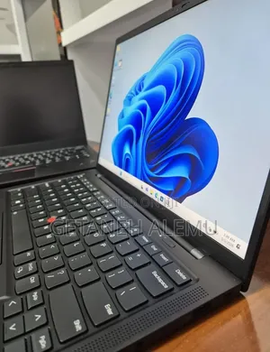 New Laptop Lenovo ThinkPad X1 Carbon 16GB Intel Core i5 SSD 512GB