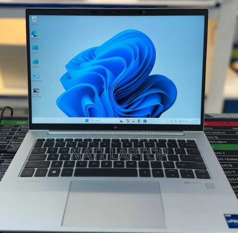 New Laptop HP EliteBook 840 G10 16GB Intel Core i7 SSD 512GB