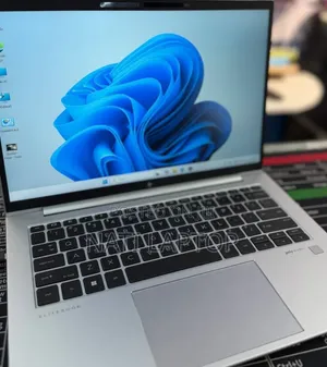 New Laptop HP EliteBook 840 G10 16GB Intel Core i7 SSD 512GB