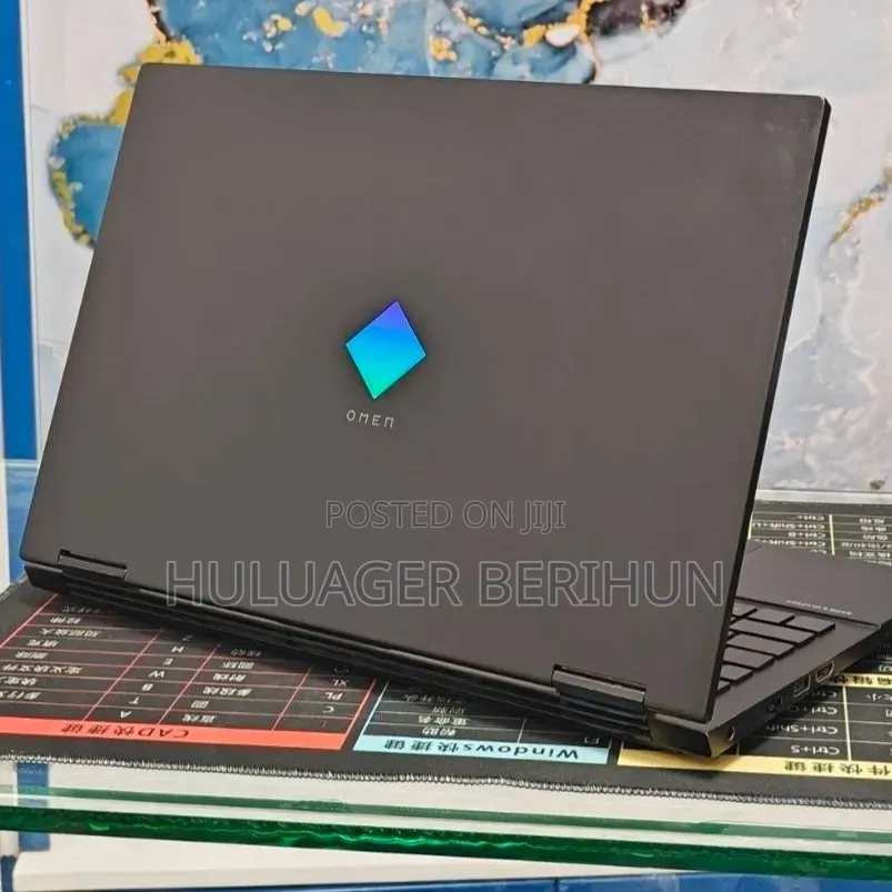 New Laptop HP OmniBook X Flip 14" 16GB Intel Core i7 SSD 512GB