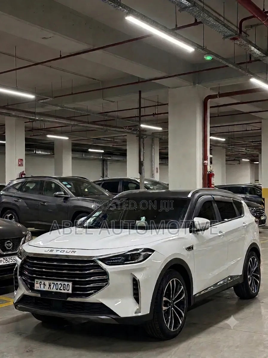 Jetour X70 Plus 2022 White