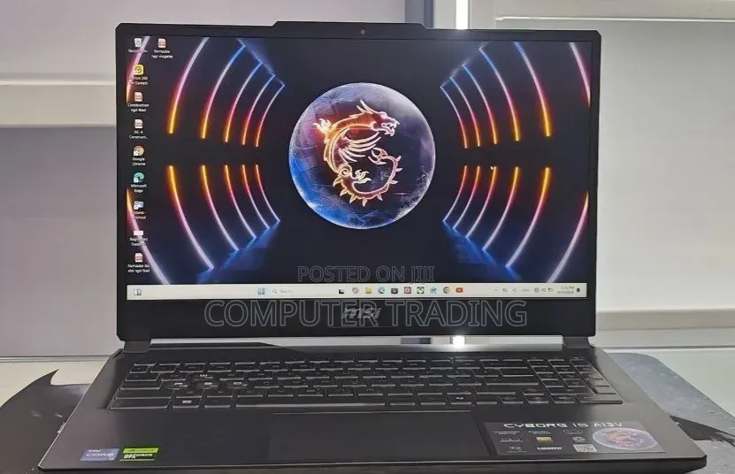 New Laptop MSI Cyborg 15 16GB Intel Core i7 SSD 1T