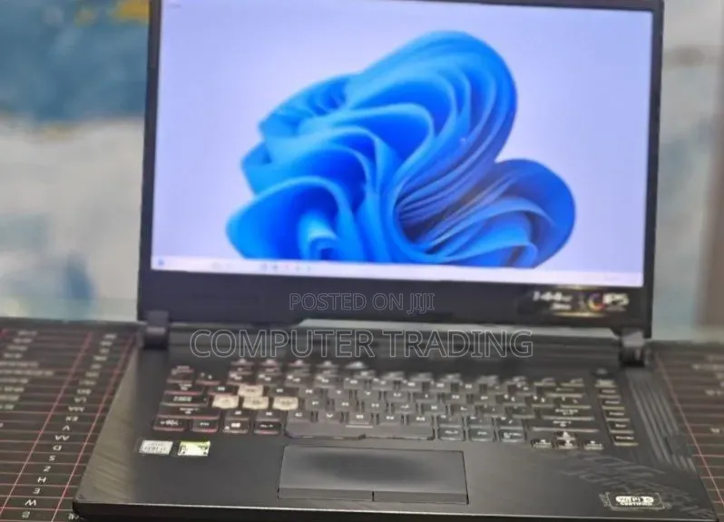 New Laptop Asus ROG Strix G15 16GB Intel Core i7 SSD 512GB