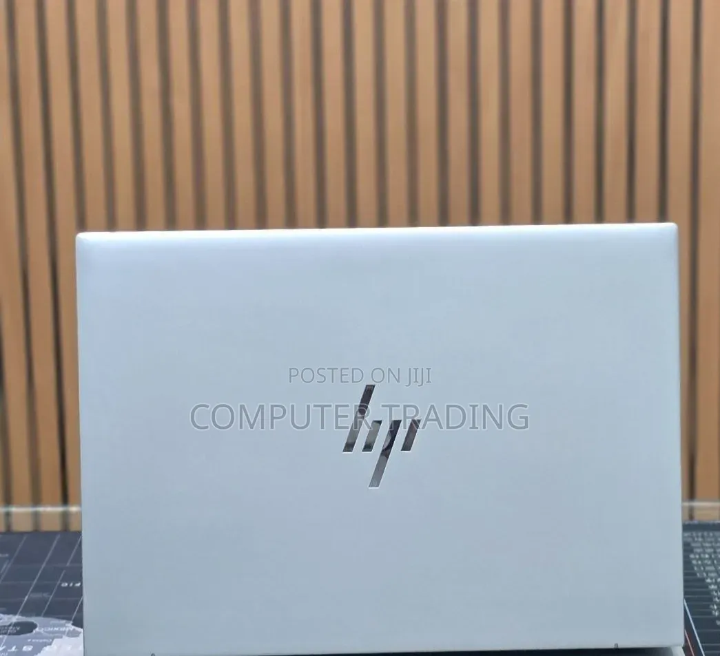 New Laptop HP EliteBook 840 10 16GB Intel Core i7 SSD 512GB