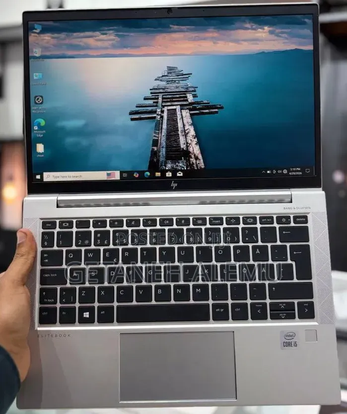 New Laptop HP EliteBook 830 G7 8GB Intel Core i5 SSD 512GB