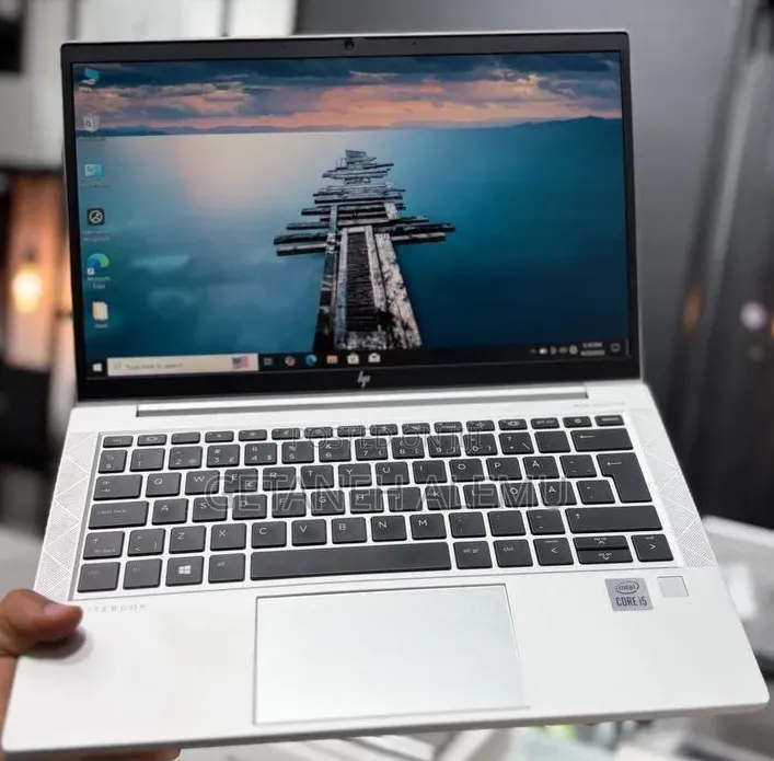 New Laptop HP EliteBook 830 G7 8GB Intel Core i5 SSD 512GB
