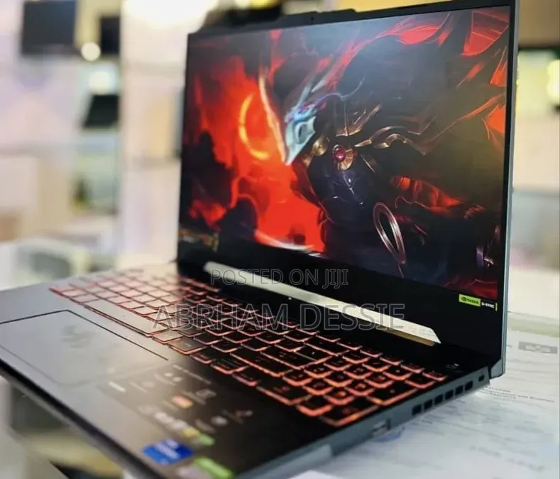 New Laptop Asus 16GB Intel Core i7 SSD 1T