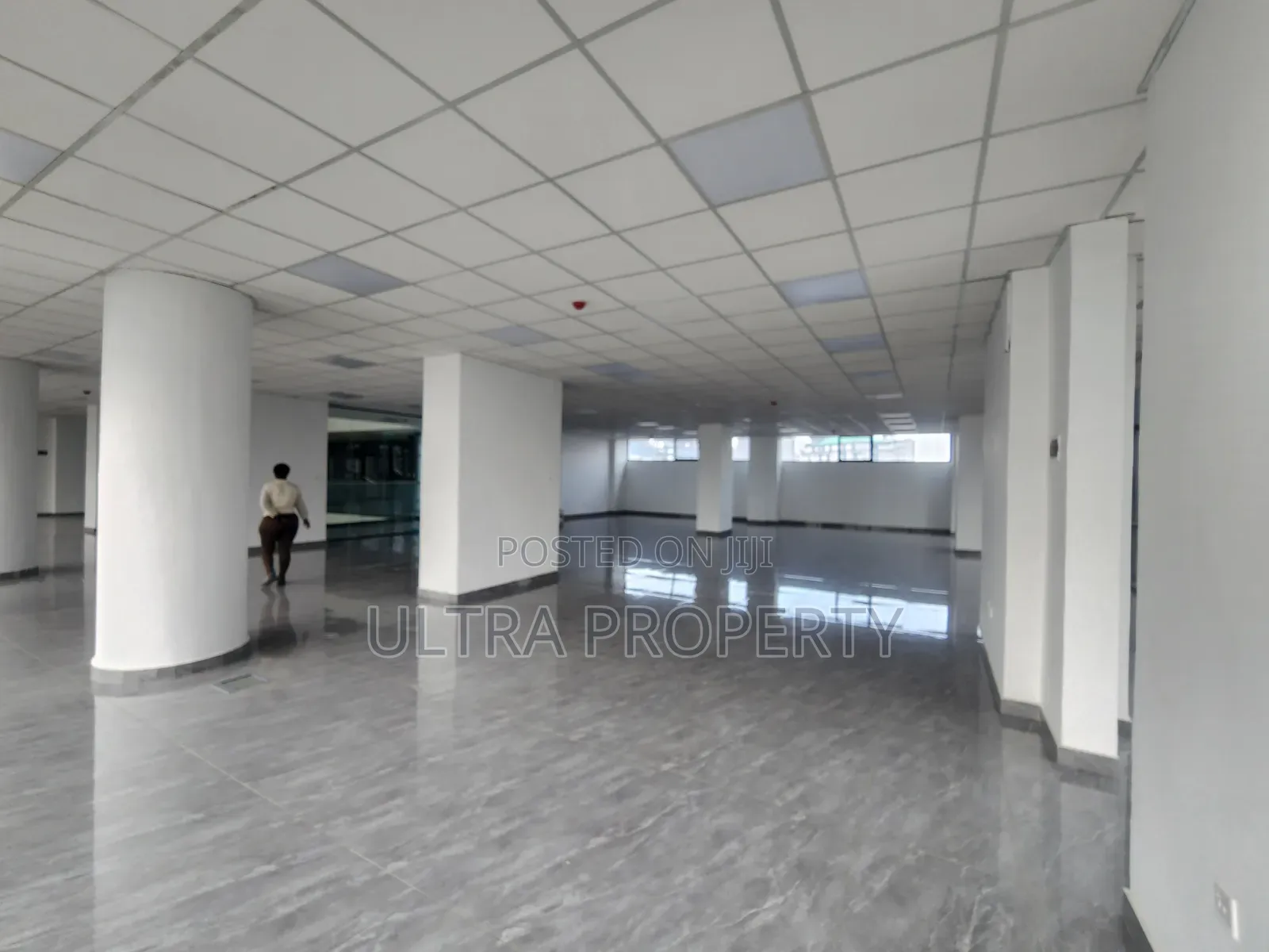 Luxury Full-Floor Office for Rent – 1,000 M2 | Bole