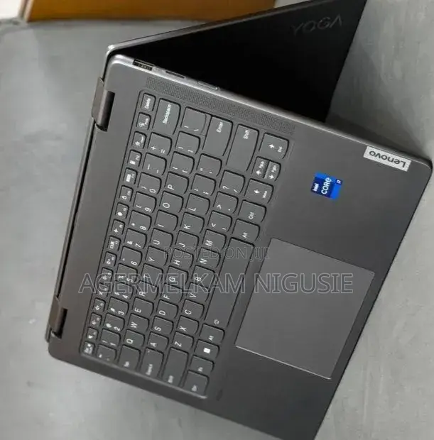 New Laptop Lenovo Yoga 7i 16GB Intel Core i7 SSD 512GB