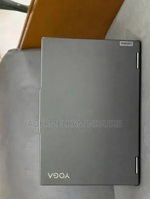 New Laptop Lenovo Yoga 7i 16GB Intel Core i7 SSD 512GB