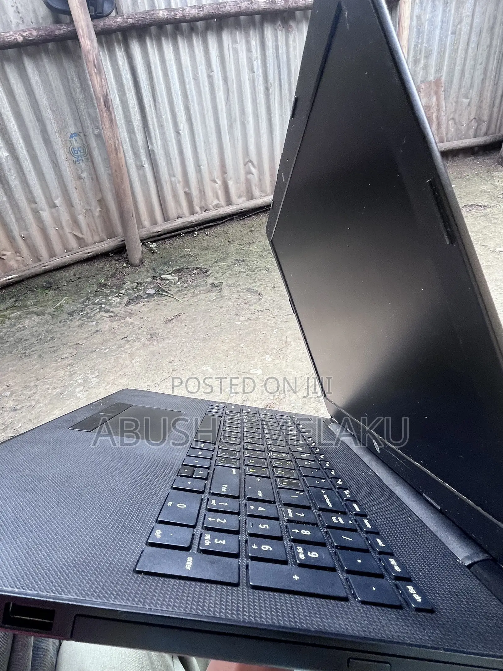 Laptop HP Stream Notebook 4GB Intel Celeron HDD+SSD 500GB