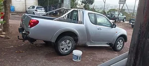Mitsubishi L200 2008 Silver