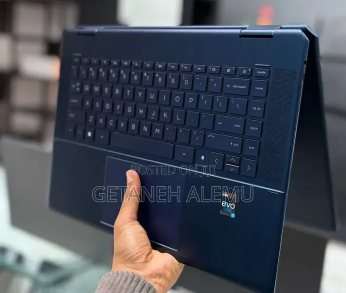 New Laptop HP Spectre X360 16GB Intel Core i7 SSD 512GB