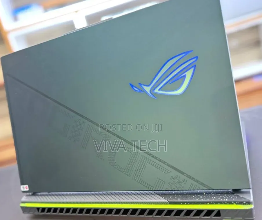 New Laptop Asus ROG Strix G15 16GB Intel Core i9 SSD 1T